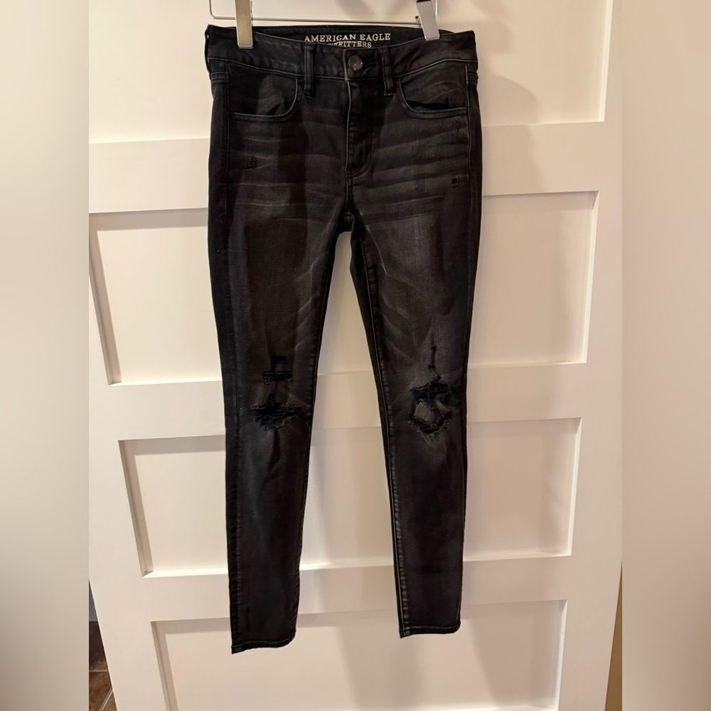 American Eagle Outfitters Black Distressed Super Stretch Jegging Skinny Jeans